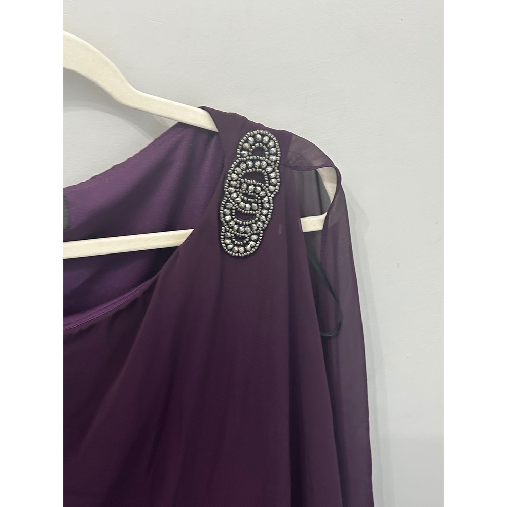 Xscape Womens 22W Purple Chiffon Cape Cocktail Dress Beaded Shoulder USA - Picture 3 of 5